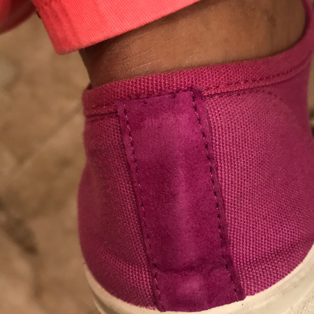 Chanel Pink sneaker - Picture 8 of 9
